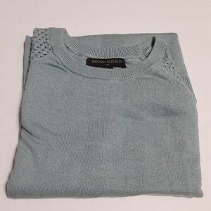 Banana Republic Women's Open Weave Shoulder and Arms Sweater in Size S